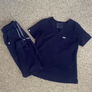 FIGS Scrubs set navy blue